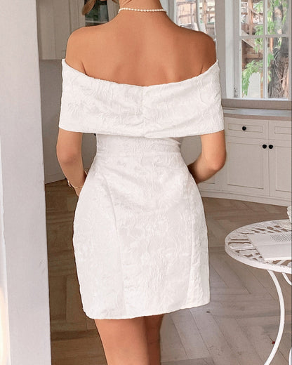 Chic Off-Shoulder Strapless Dress