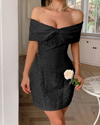 Chic Off-Shoulder Strapless Dress